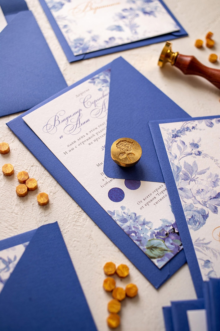 Приголасительные в сине-голубом цвете на свадьбу