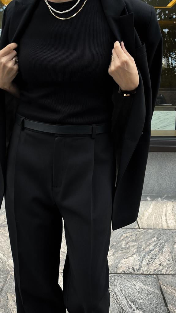 Брюки прямые костюмные