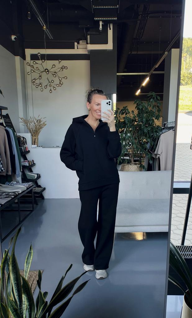 Худи утепленное Mont Blanc (черный)