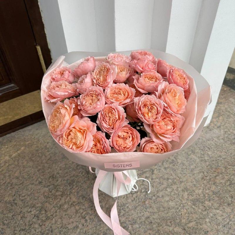 Букет пионовидных роз Джульетта