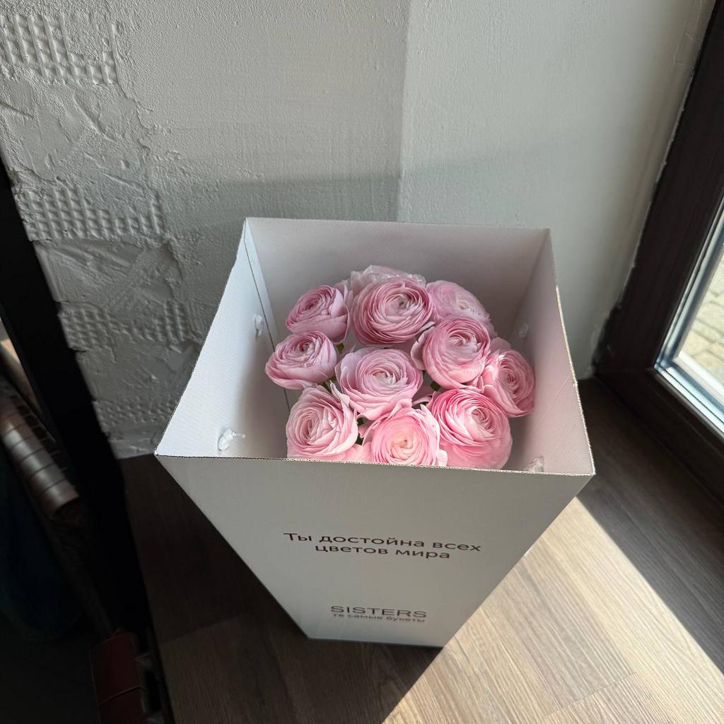 Букет ранункулюсов