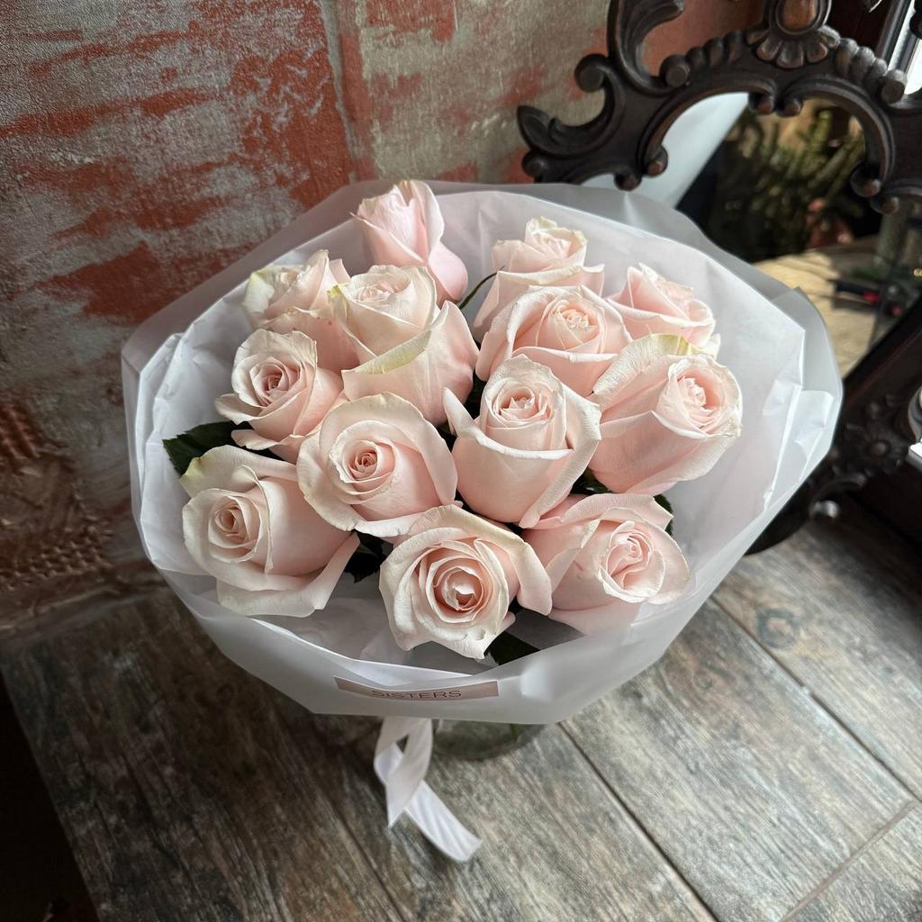 Букет пионовидных роз Мадмуазель