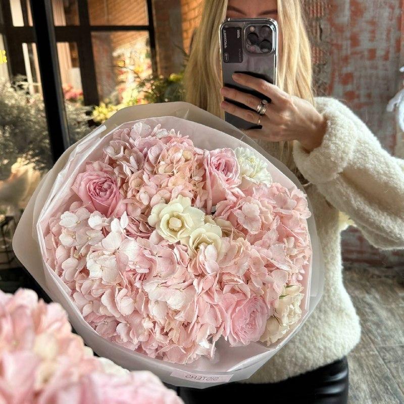 Авторский букет "Зефирный"