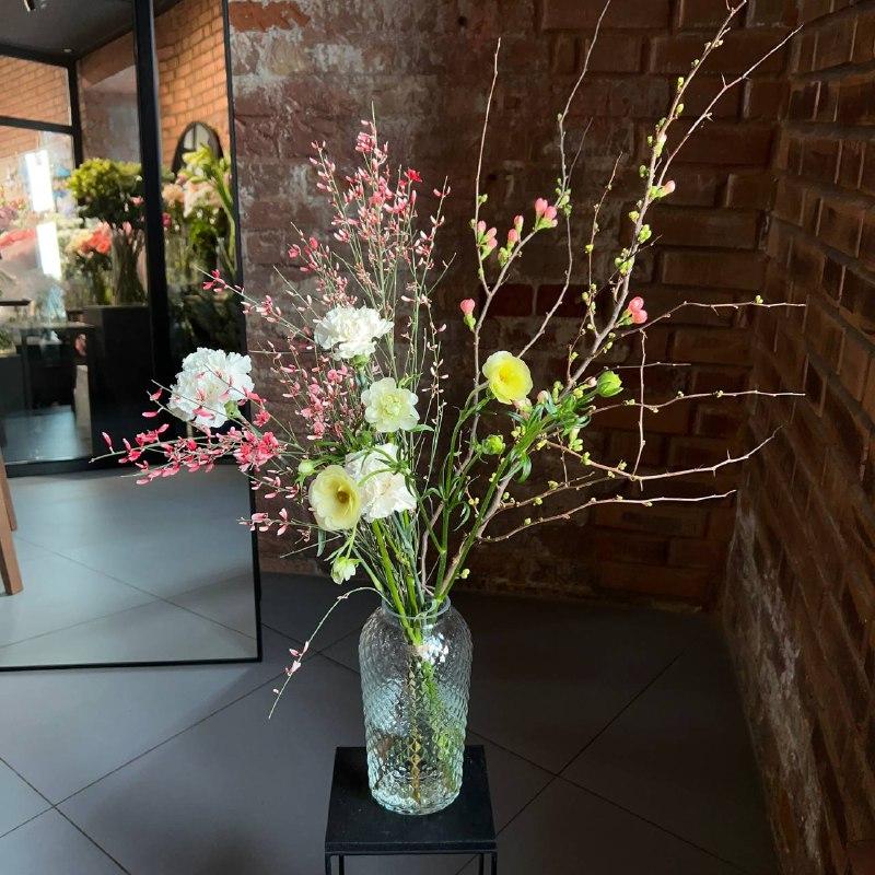 Авторский букет "Охапка весны"