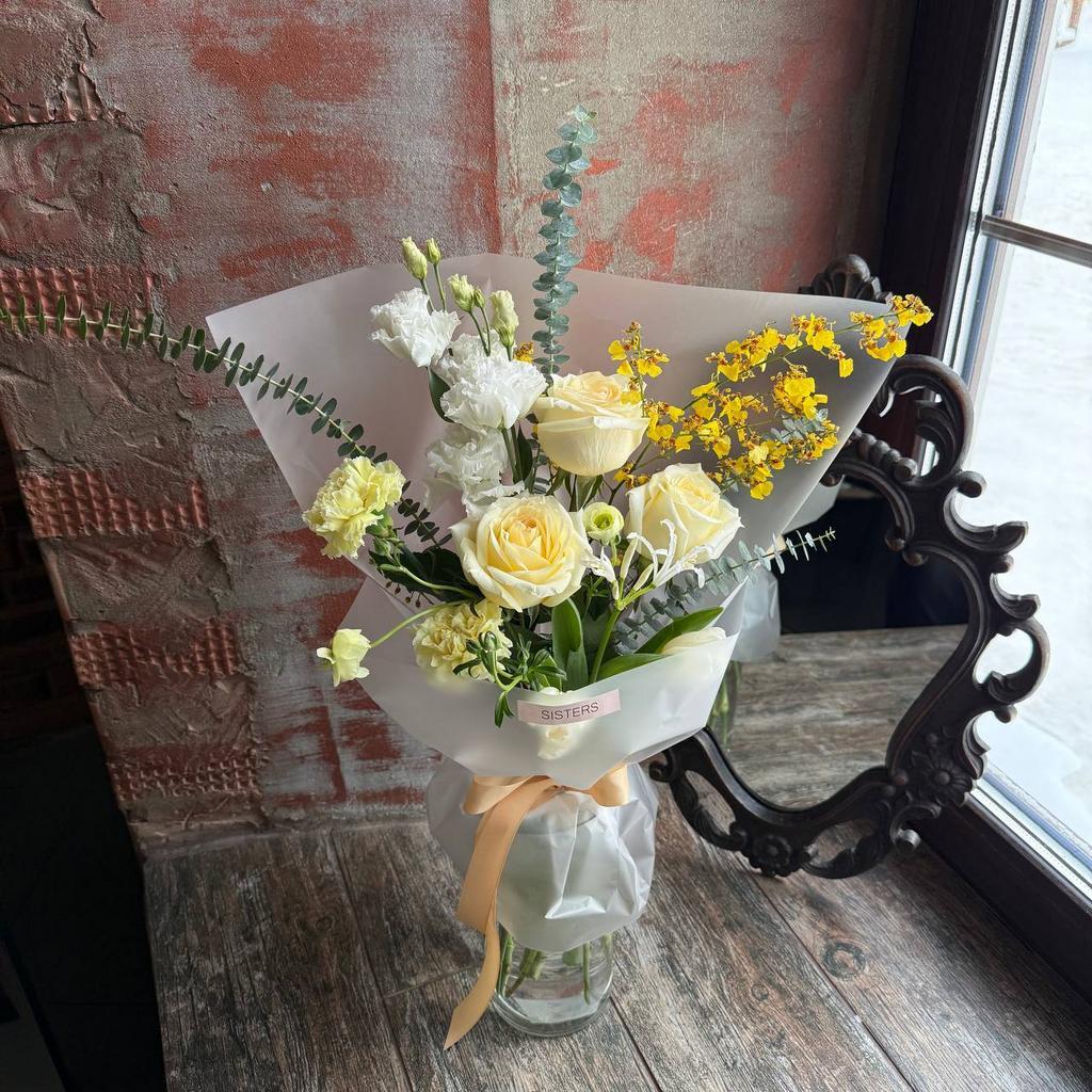 Авторский букет "Солнечный шепот"