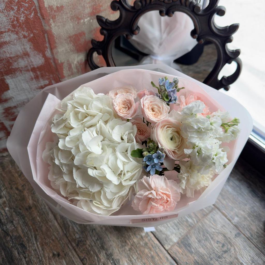 Авторский букет "Ангельский поцелуй"