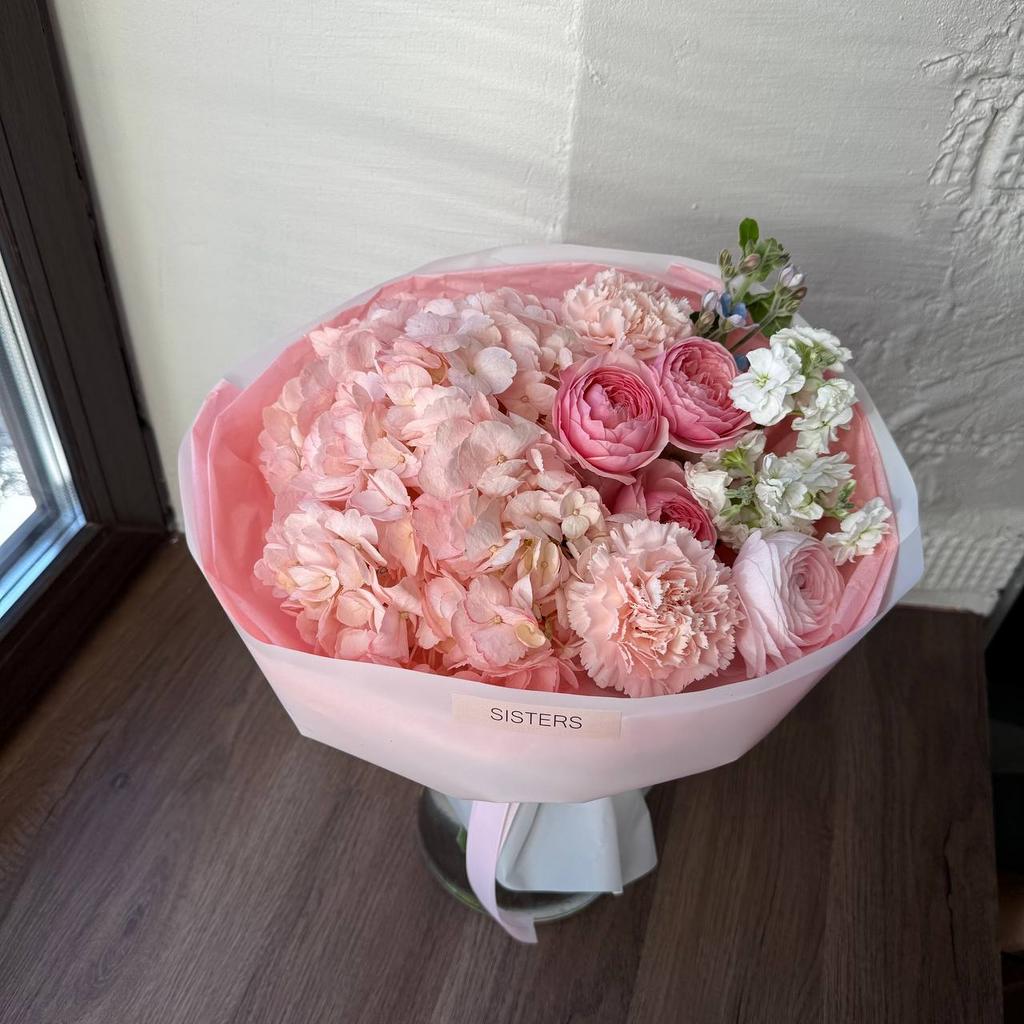 Авторский букет "Обними меня нежно"