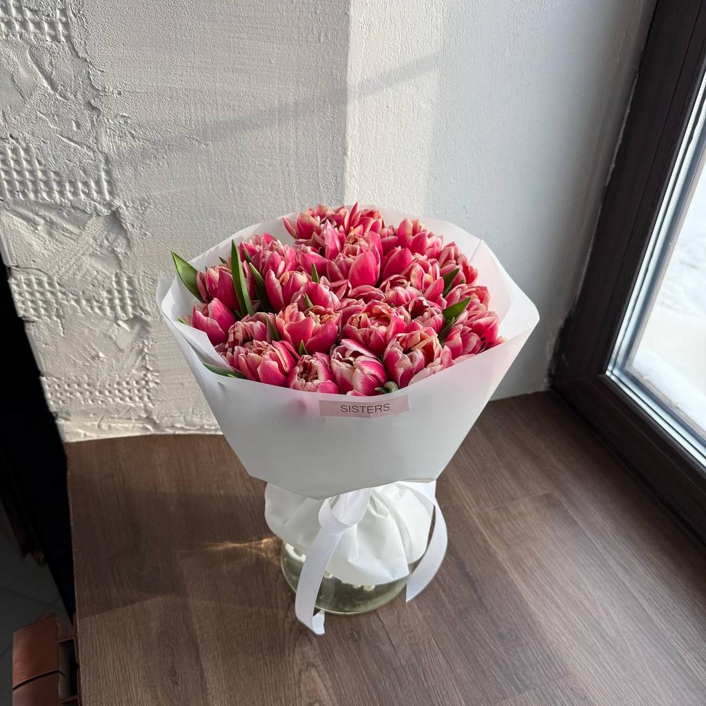 Букет пионовидных тюльпанов