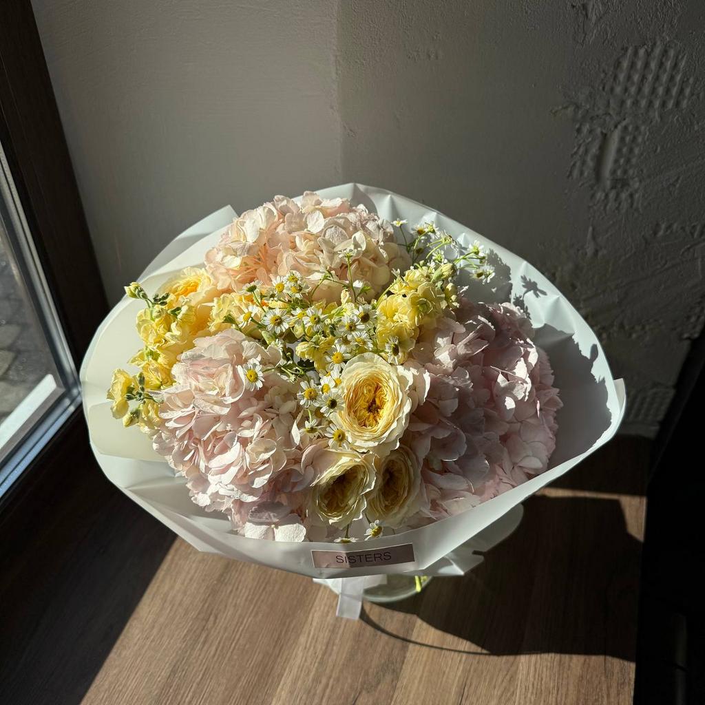 Авторский букет "Поцелуй солнца"