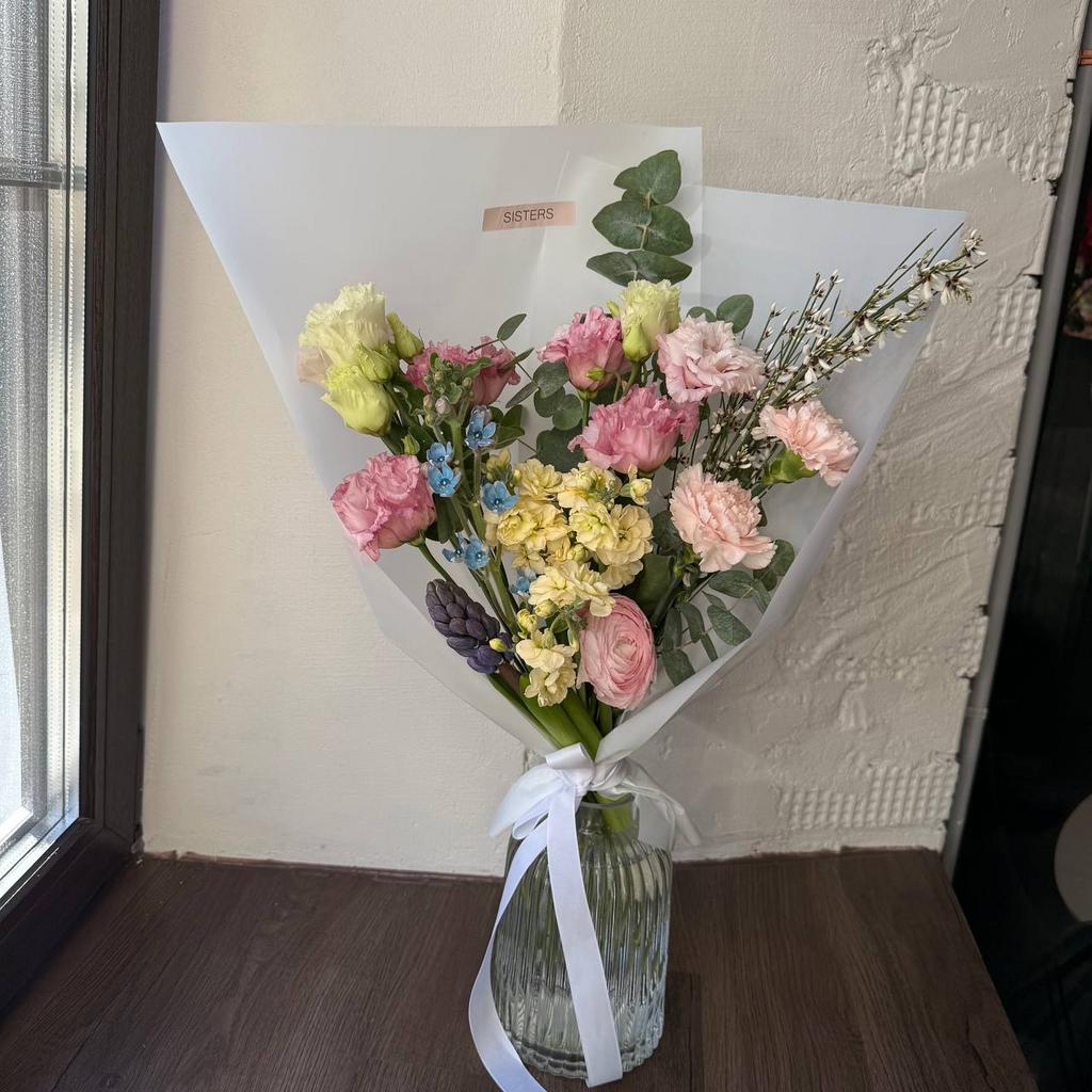 Авторский букет "Мартовская капель"