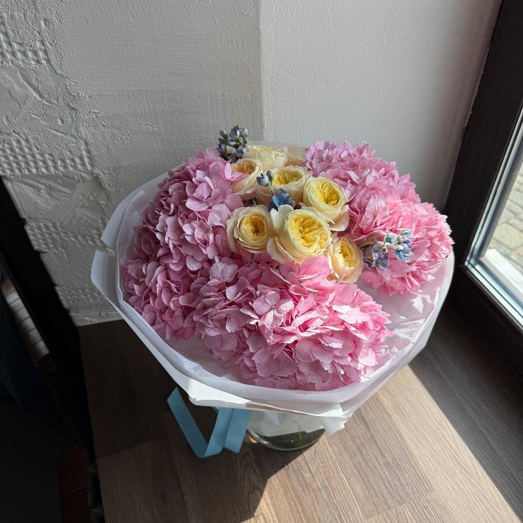 Авторский  букет "Трепетные чувства"