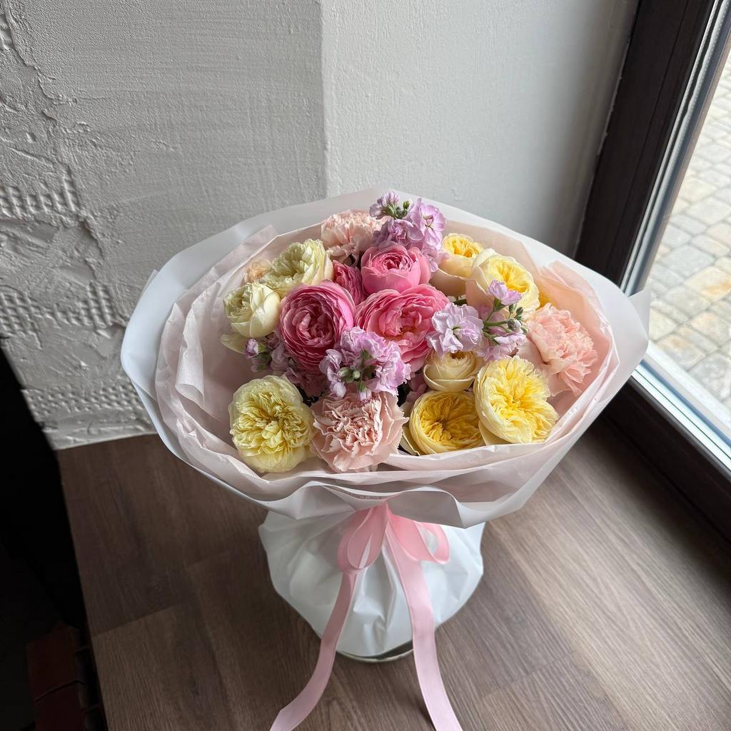 Авторский букет "Дофаминовый"