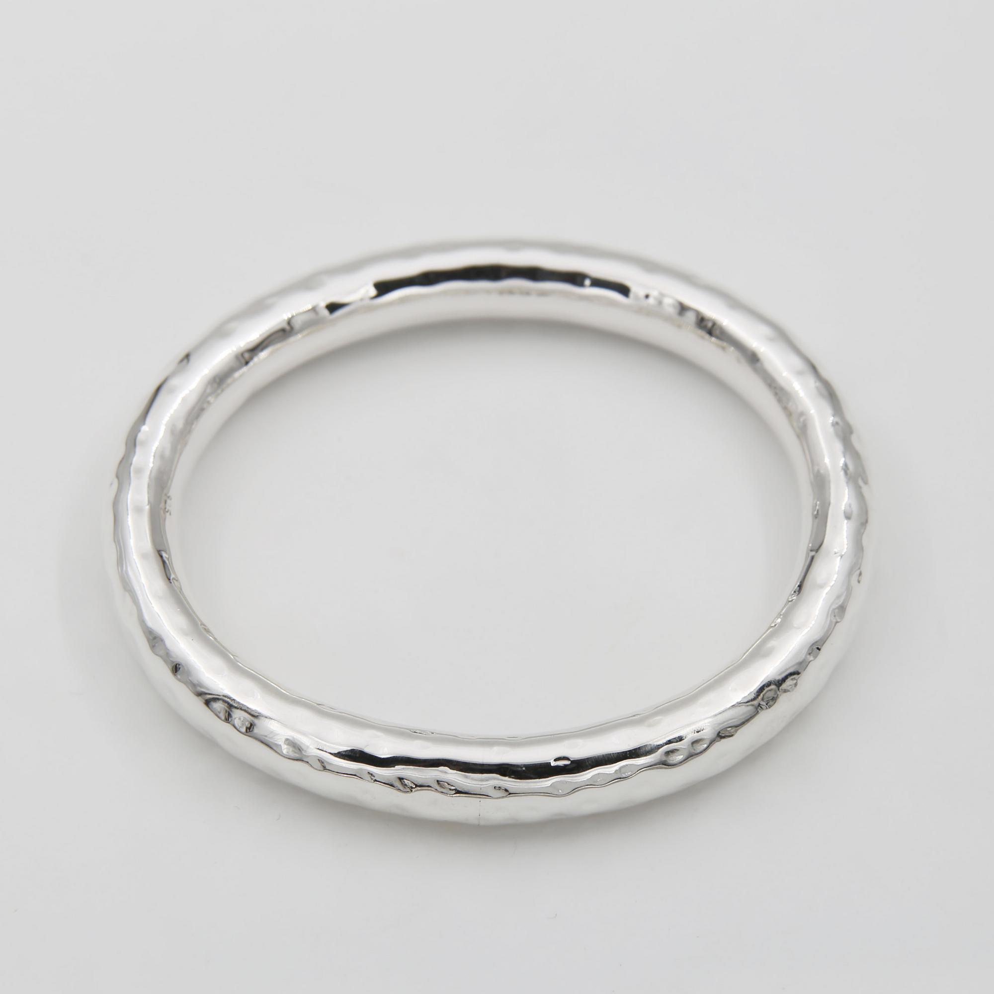 Серебряный браслет чеканный 3P181