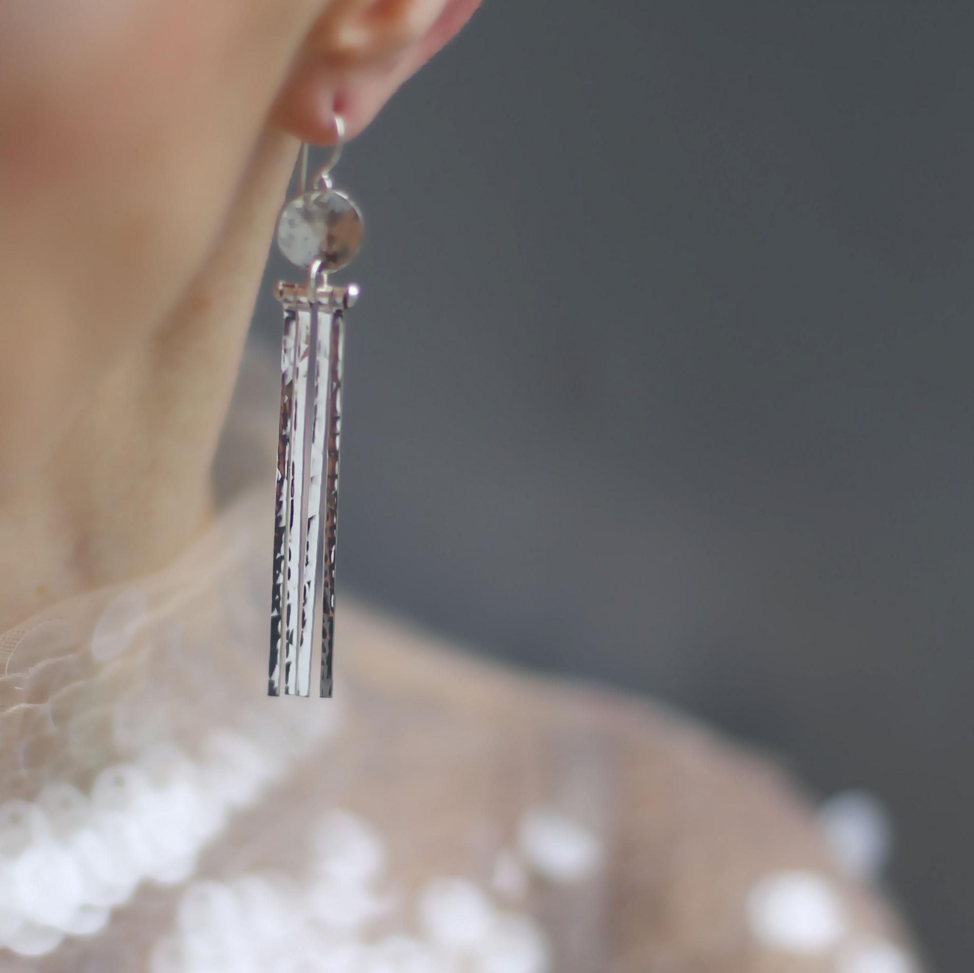 Серебряные серьги чеканные 1P1018