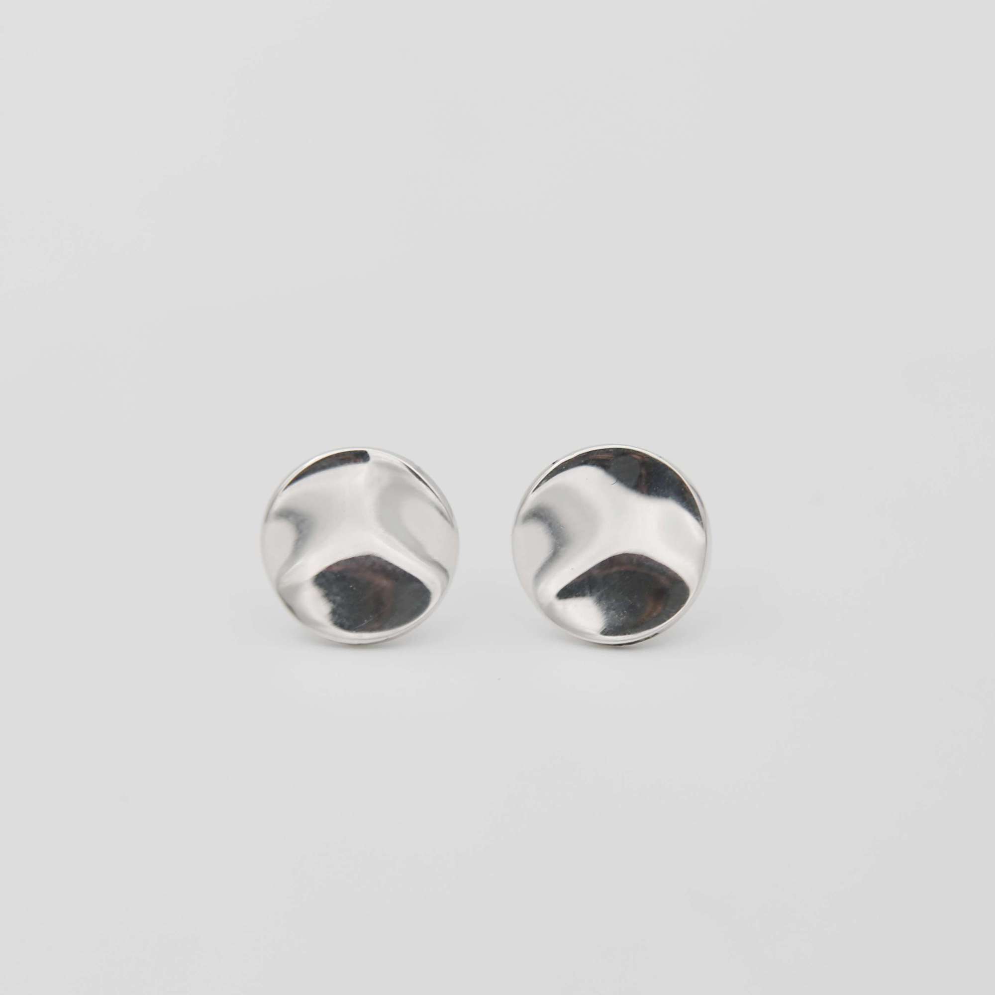 Серебряные серьги  Малые мятые круги 1P1073