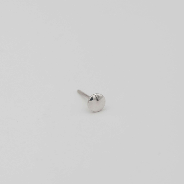 Серебряная серьга-гвоздик Кнопка 1P1075-1 MONO