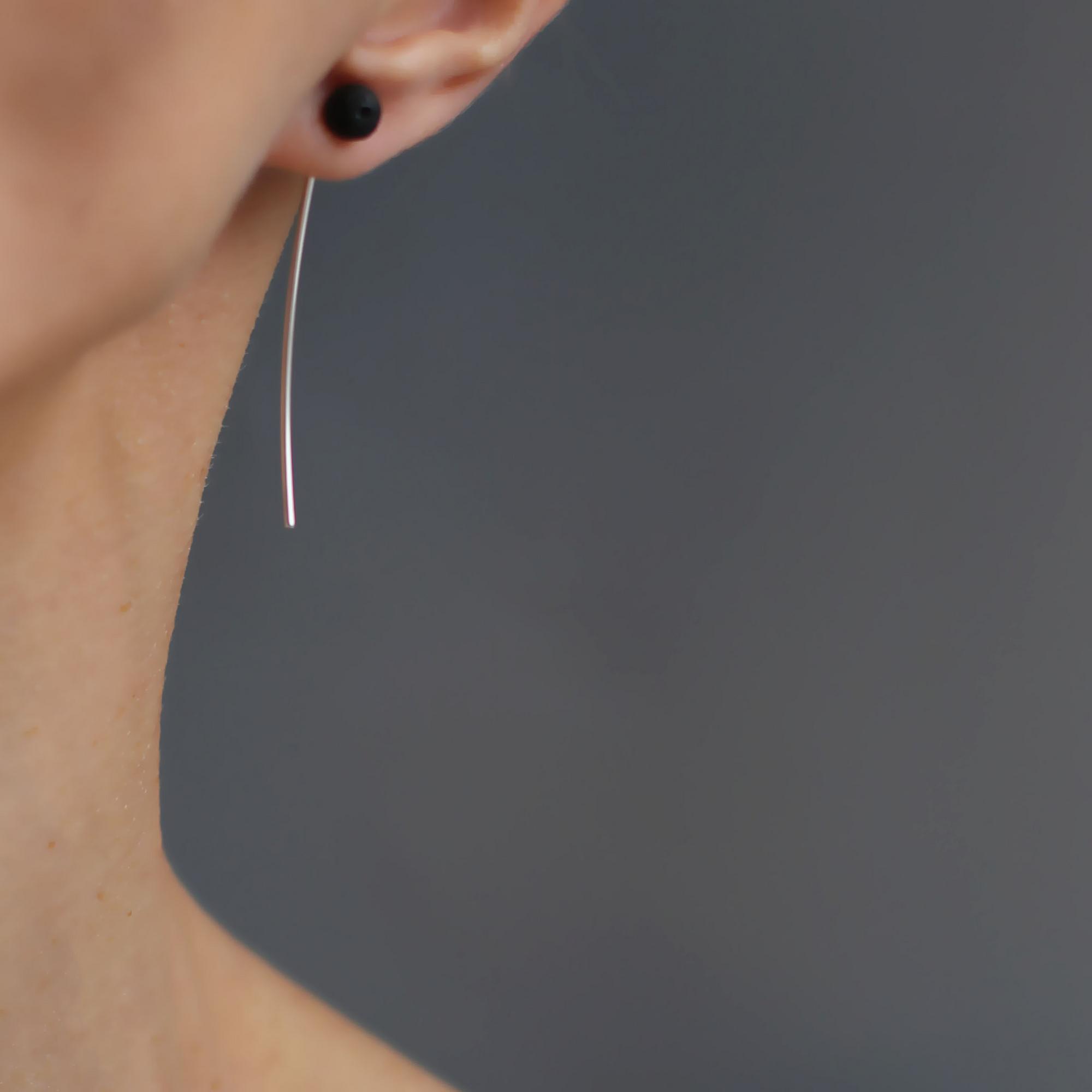 Серебряные серьги с шариком вулканической лавы 1P828