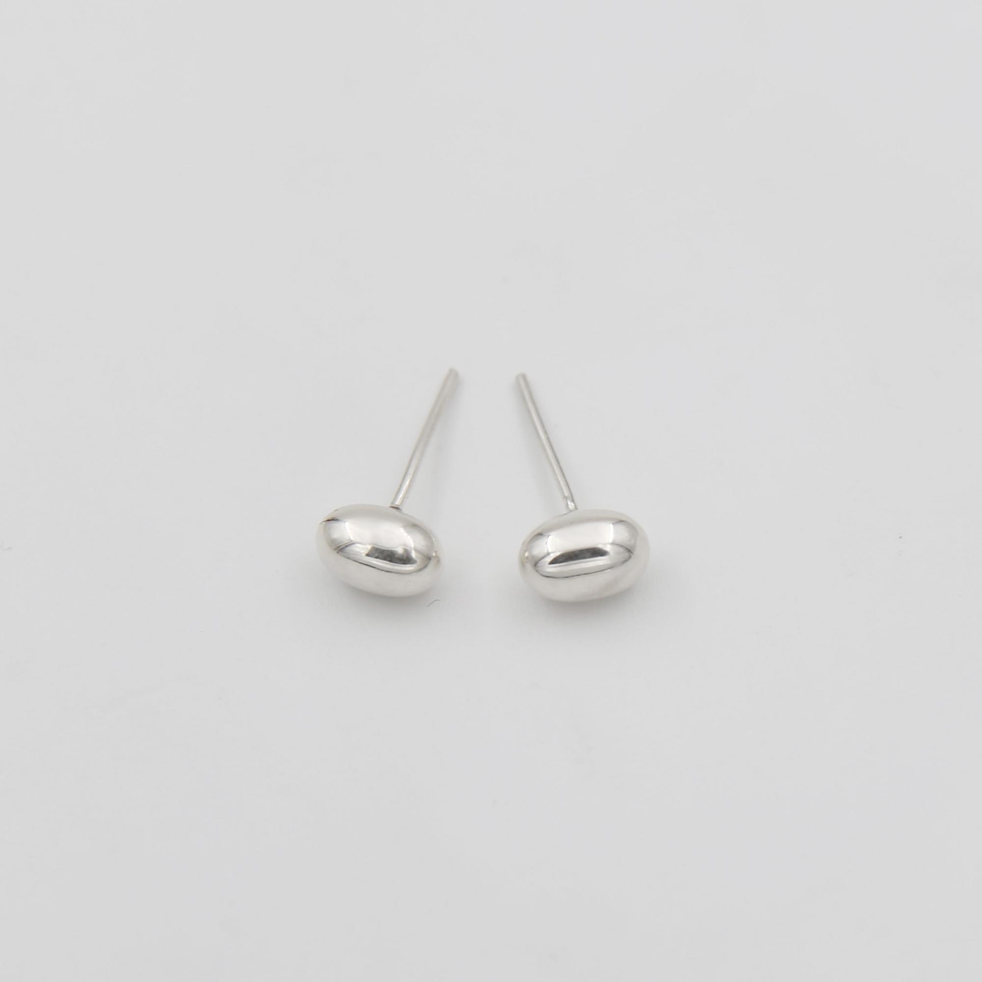 Серебряные гвоздики  Овалы 1P1157