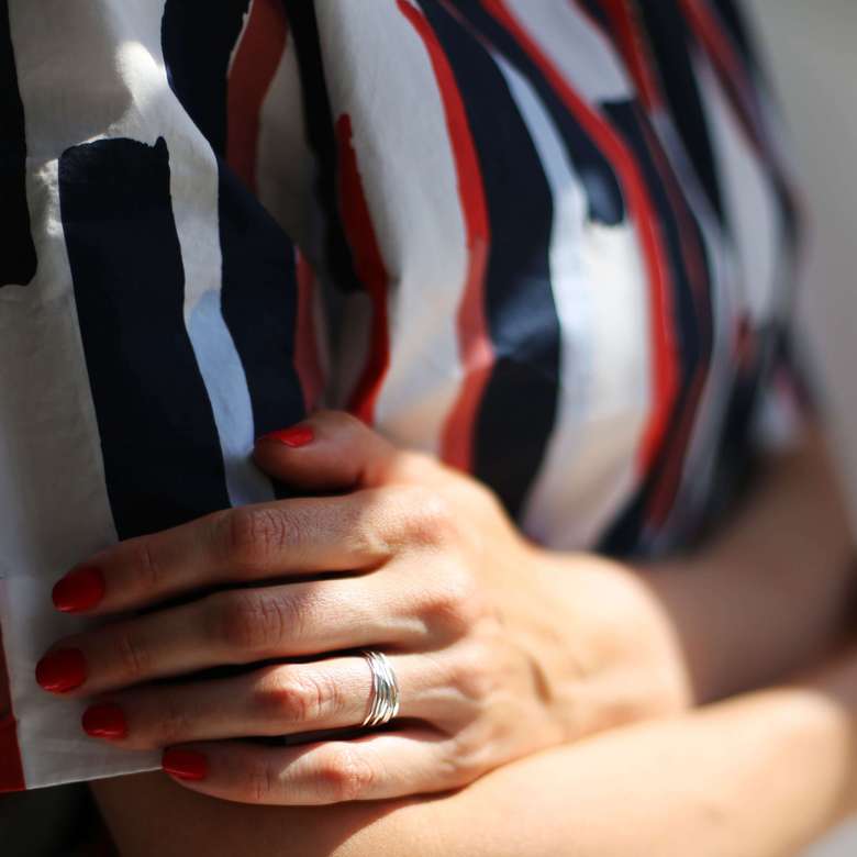 Серебряное кольцо 2P618