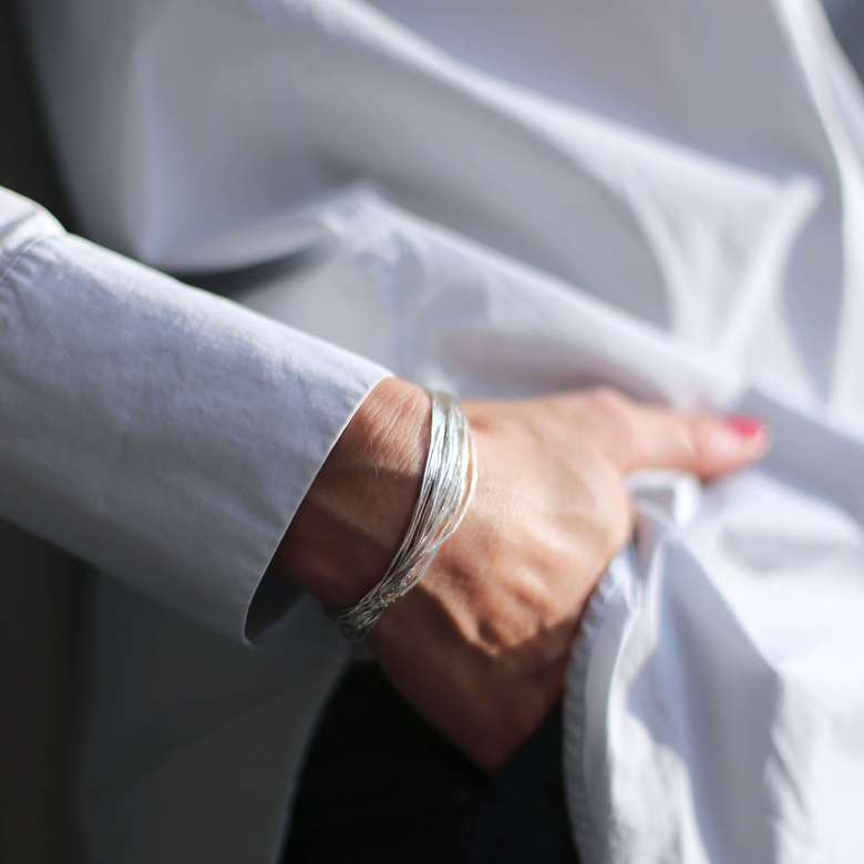 Браслет из 20 серебряных нитей 3P275