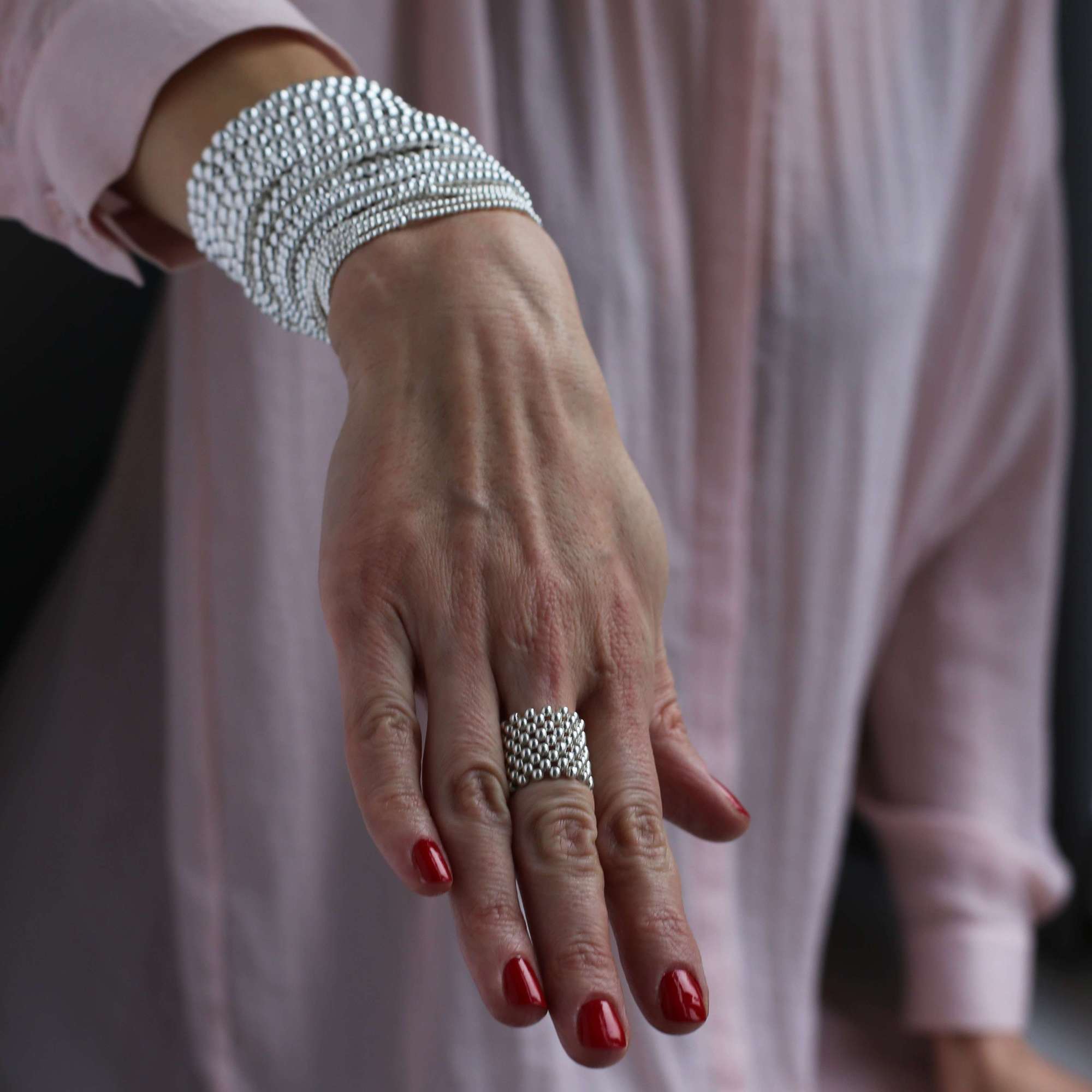 Серебряное кольцо 2P682