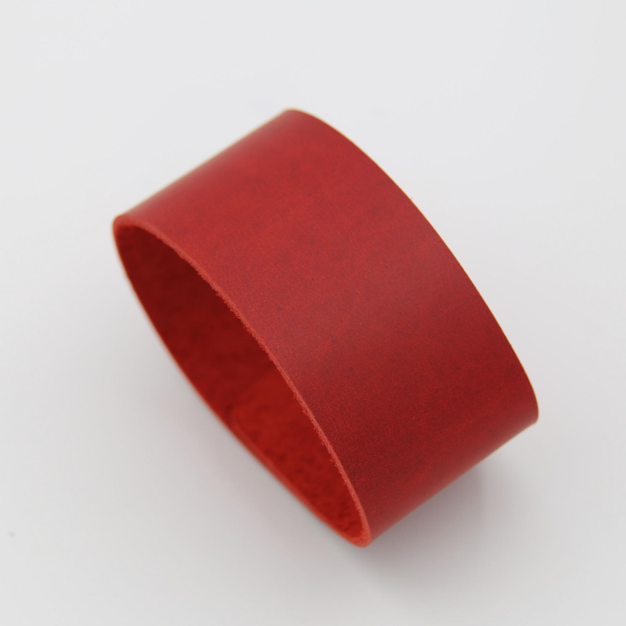 Кожаный браслет цвет Красный 3P486