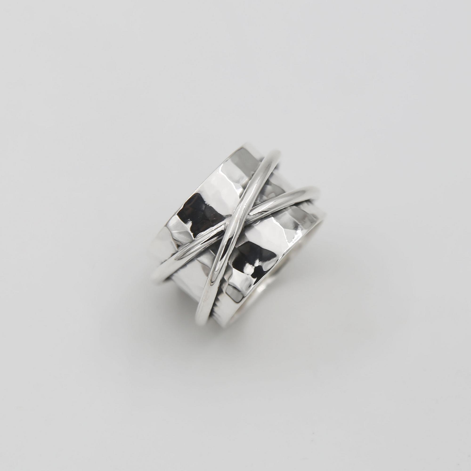 Кольцо с чернением 2P782