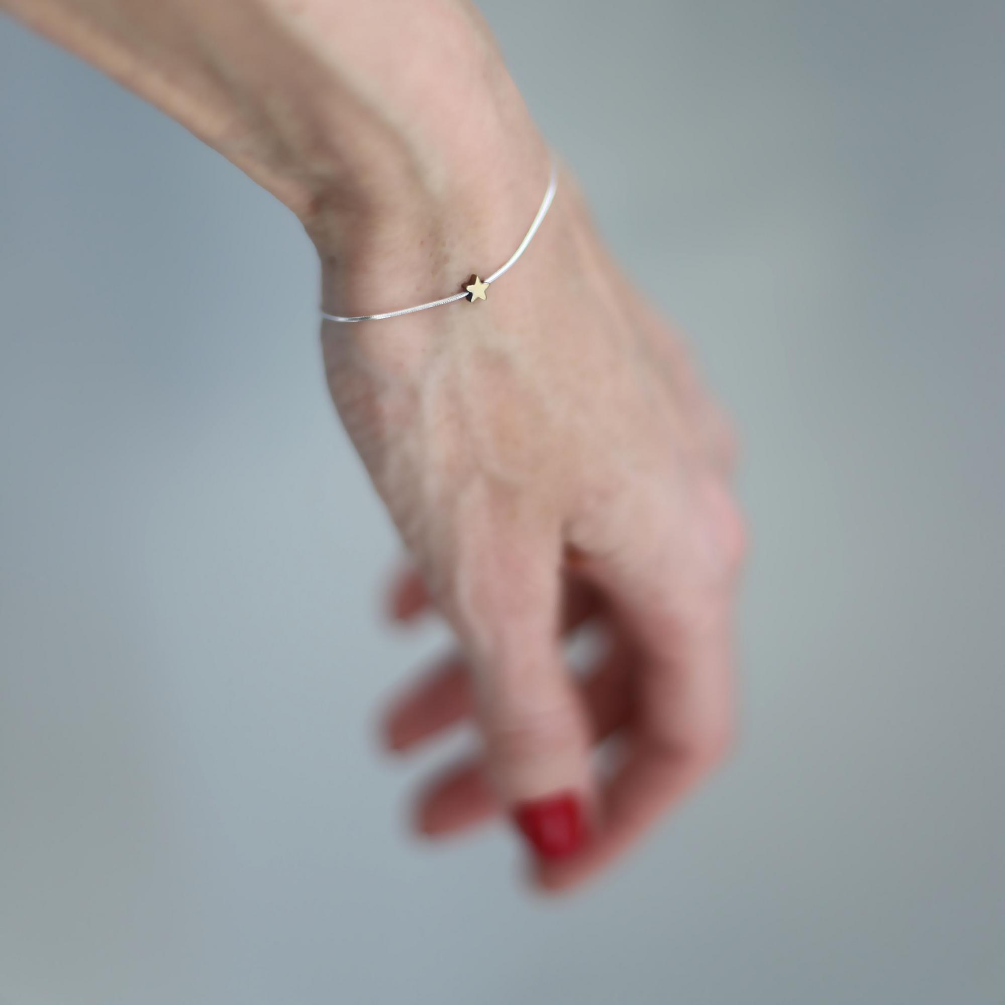 Браслет с гематитовой звездочкой 3P507