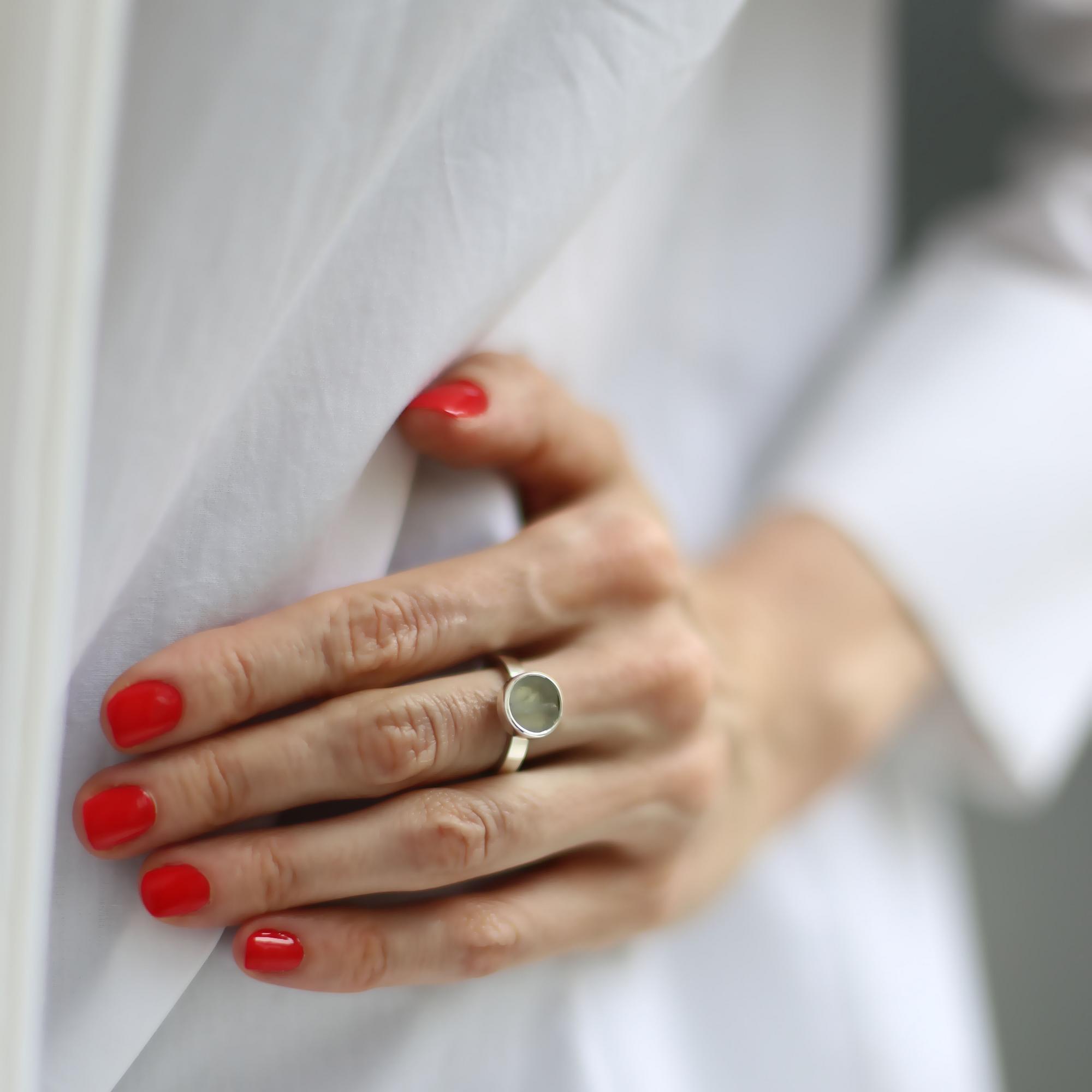 Серебряное кольцо со вставкой из флюорита 2P1124