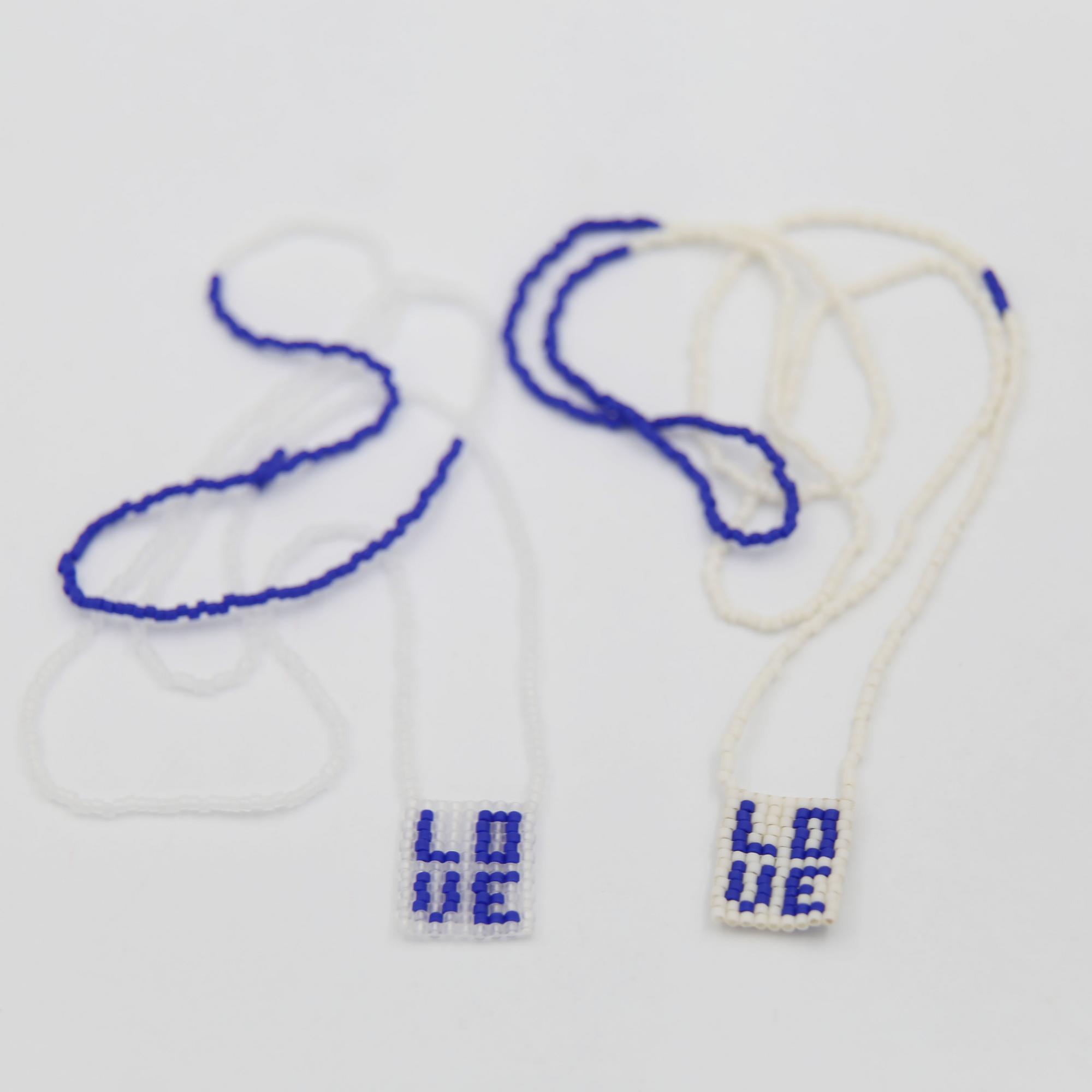 Подвеска из бисера LOVE 4P873