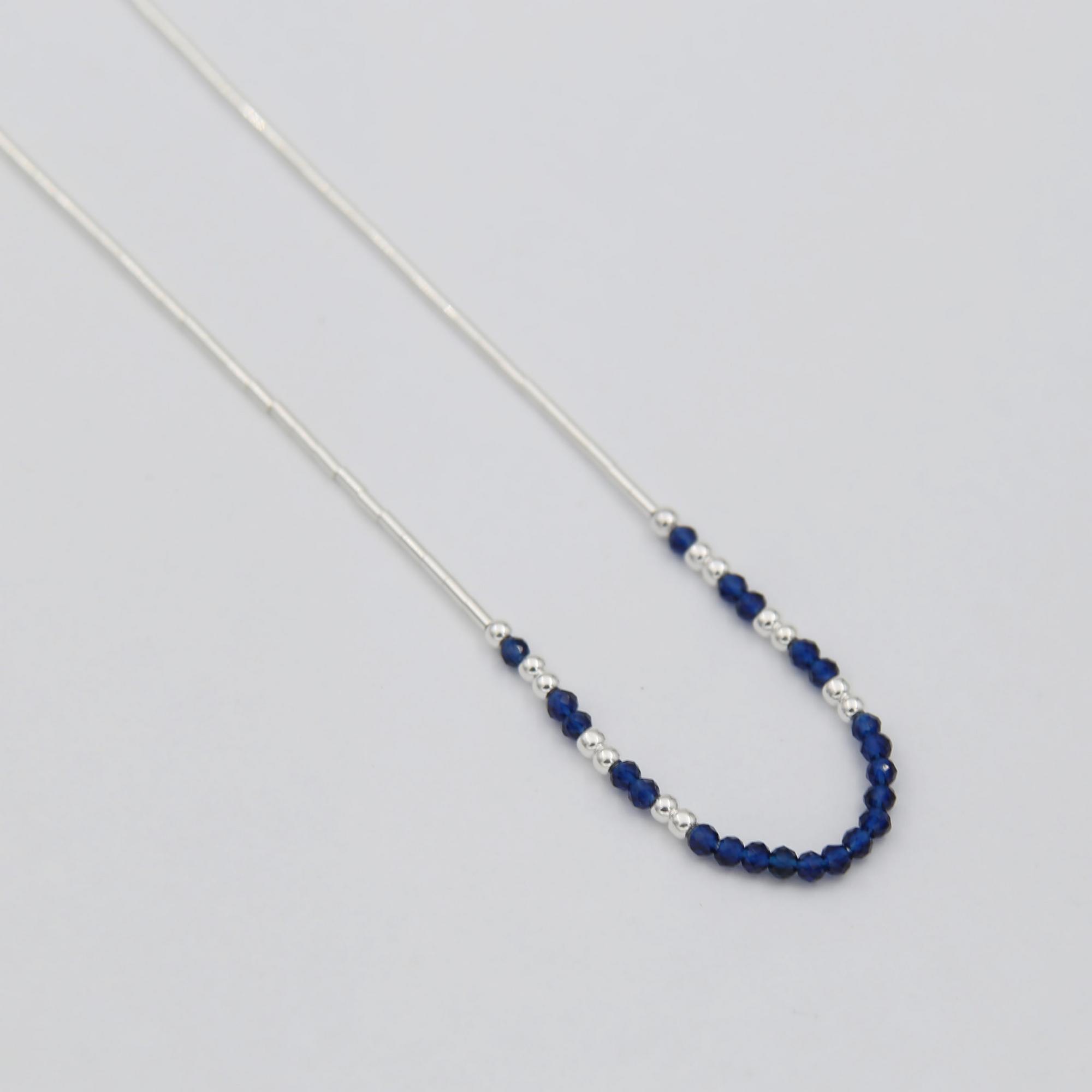 Серебряная нить с синим агатом 4P884