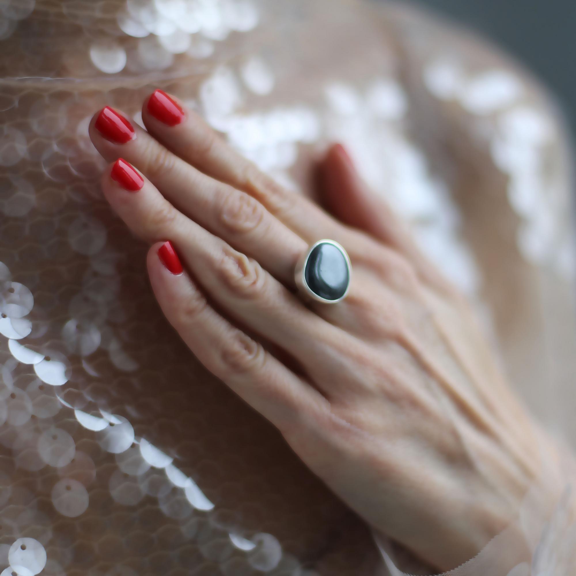 Кольцо с Гематитом 2P1209