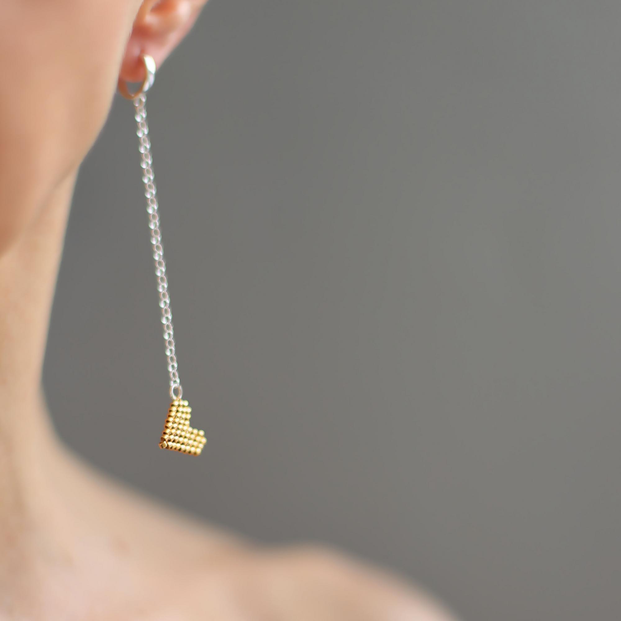 Длинные серьги с золотым сердцем 1P2597-1