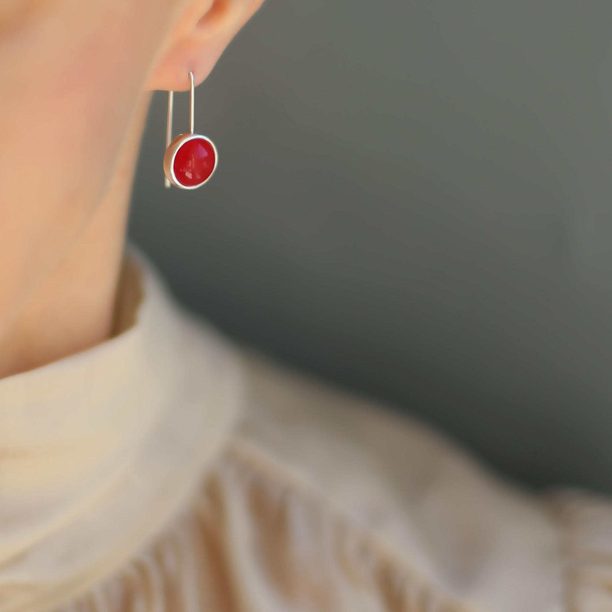 Cерьги со вставкой из красного агата 1P2603