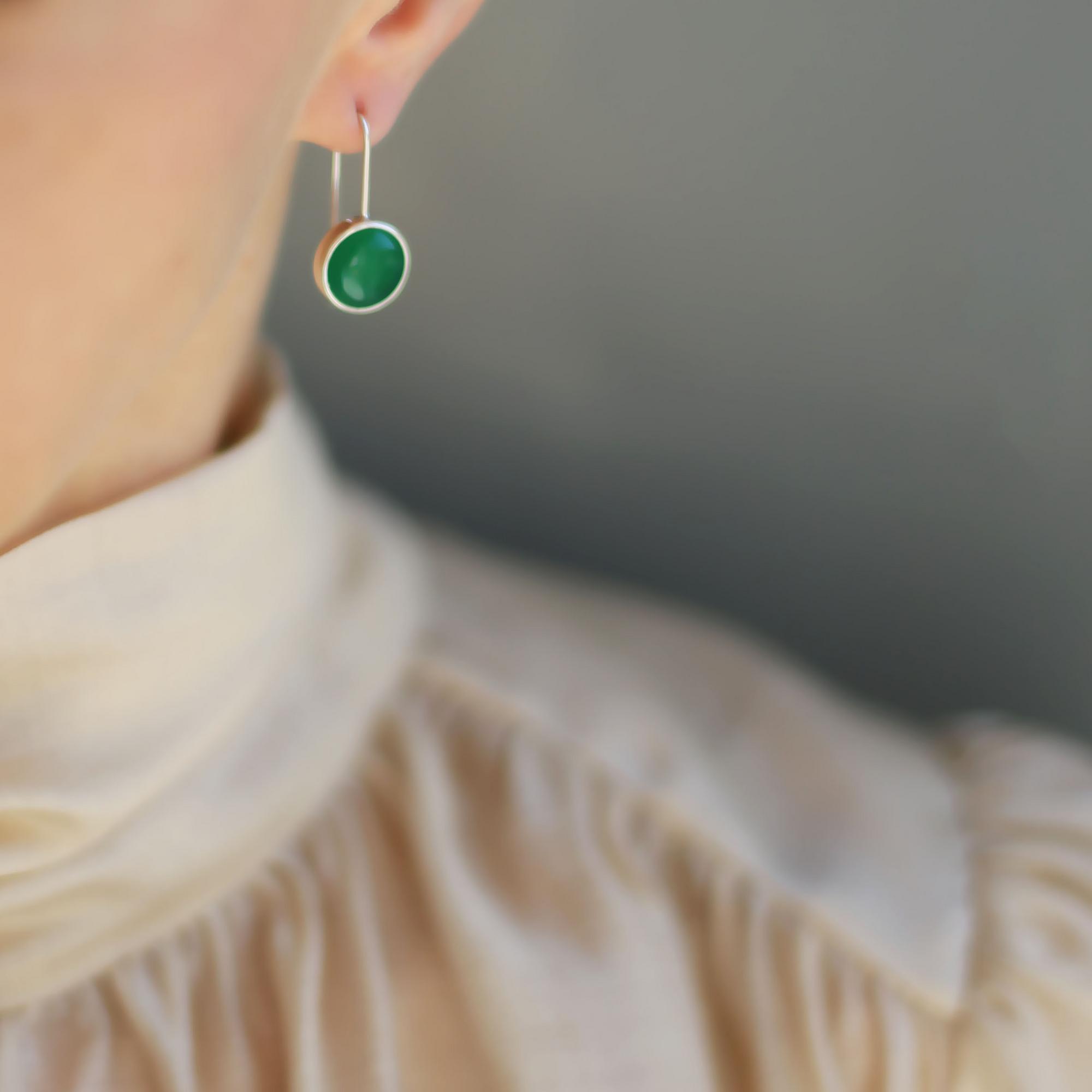 Cерьги со вставкой из зеленого хризопраза 1P2601