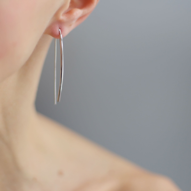 Длинные серебряные серьги 1P28