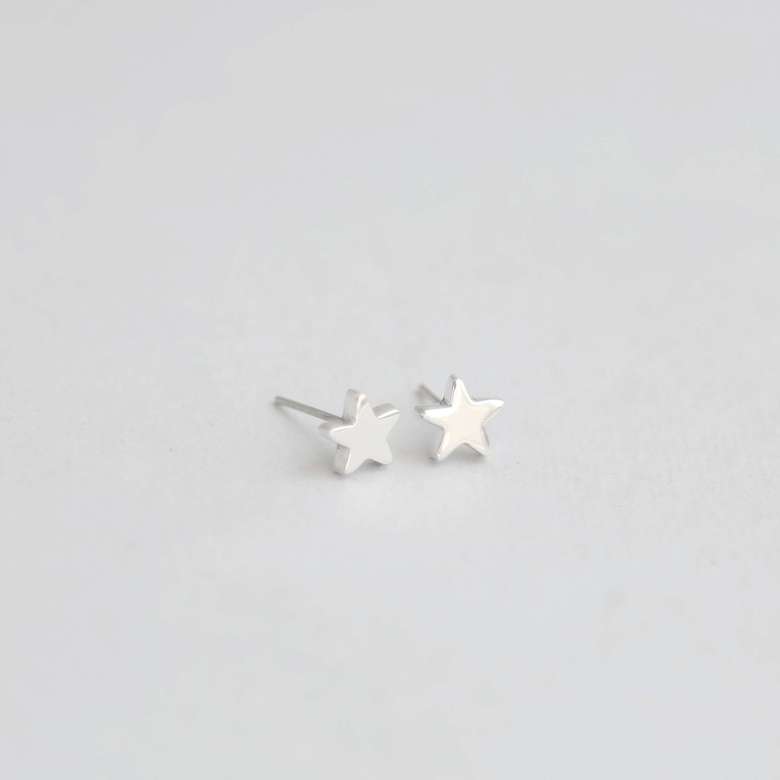 Серебряные серьги-гвоздики Звездочки 1P791