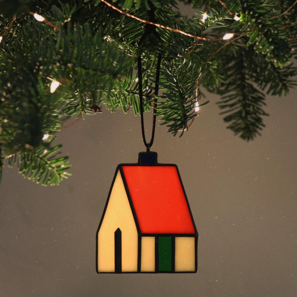 Домик оранжевый