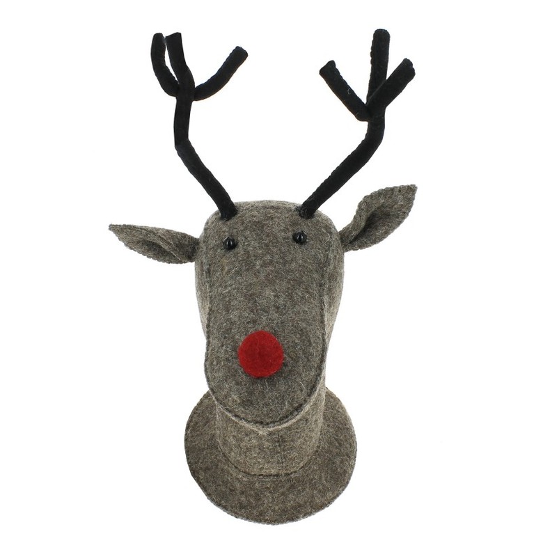 Декоративная голова "Северный олень" с красным носом