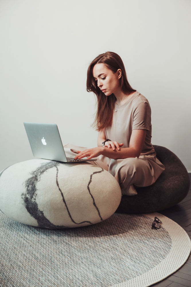 Пуф-камень "Белая галька"