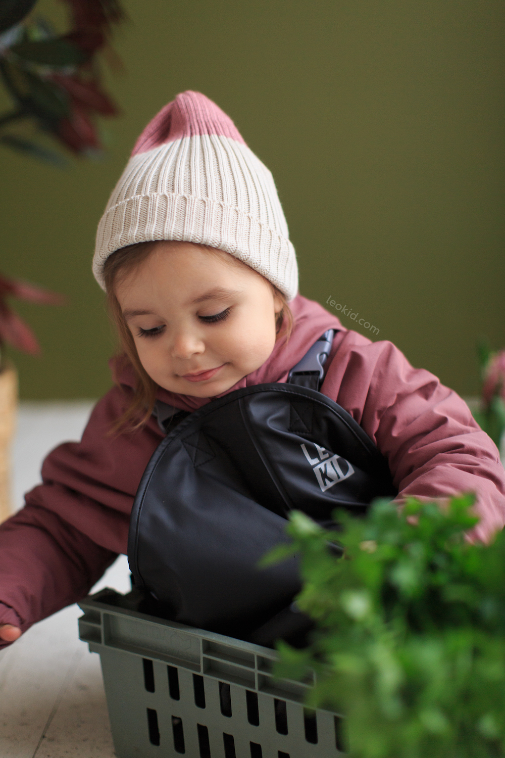 Двухцветная шапка Tamanegi бежевая/пыльно-розовая