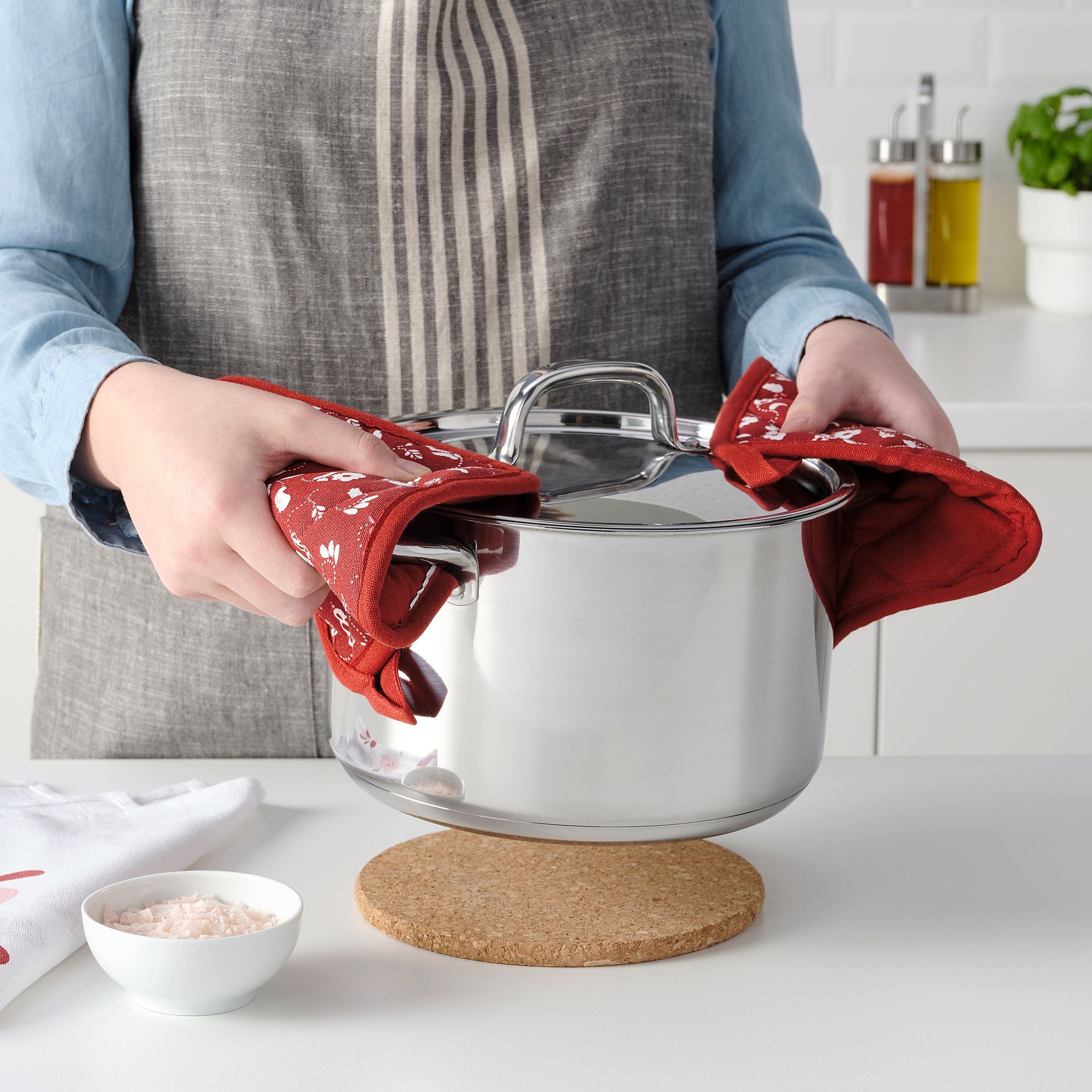 INAMARIA IKEA Tutacaq, qırmızı, 19x19 sm, 2 ədəd