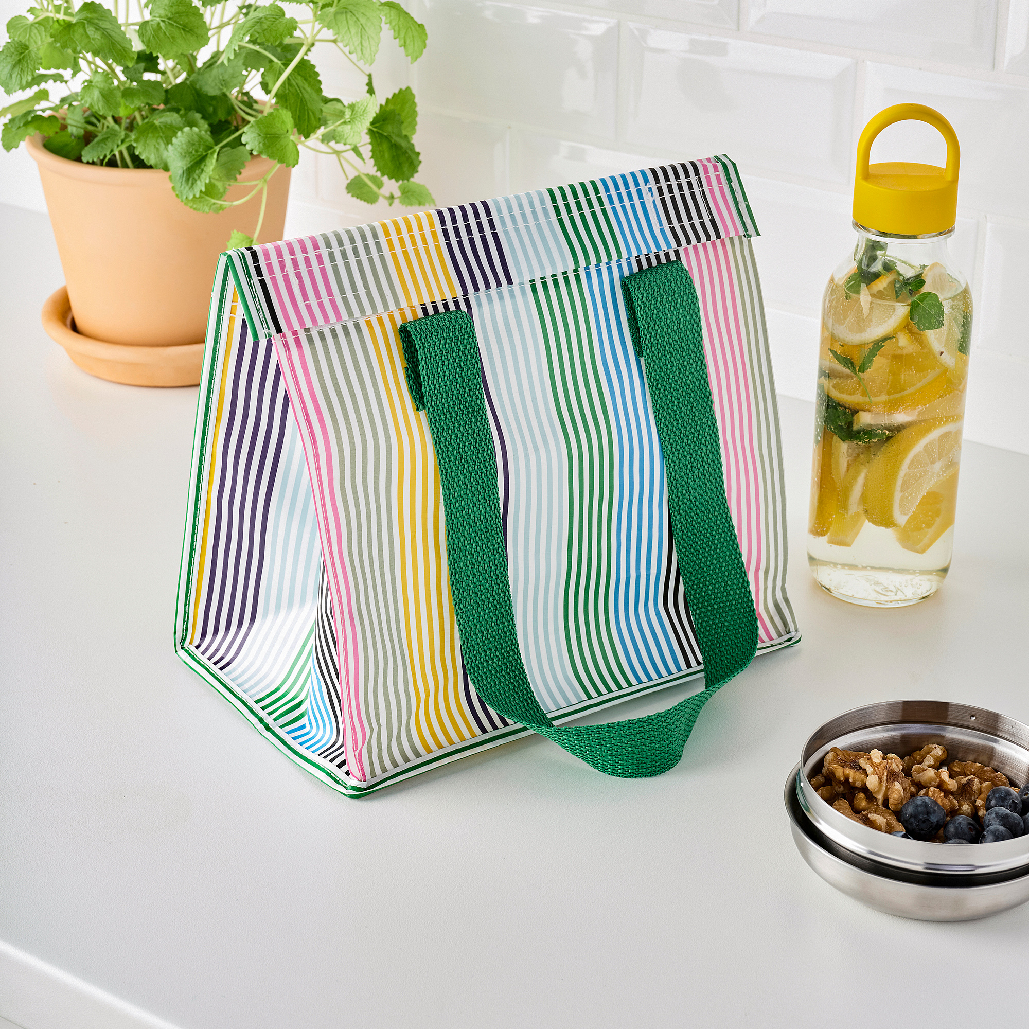 FLADDRIG IKEA Yemək çantası, zolaqlı-çox rəngli, 25x16x27 sm. (MƏHSUL SATIŞDA MÖVCUD DEYİL)