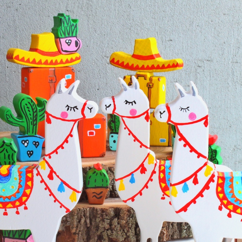 Лама и кактусы Деревянная игрушка - миниатюра