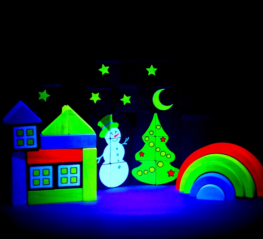 Магические кубики. Деревянные кубики, светящиеся в темноте