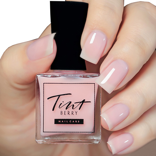 Urgent nail transformation with Goji berry extract