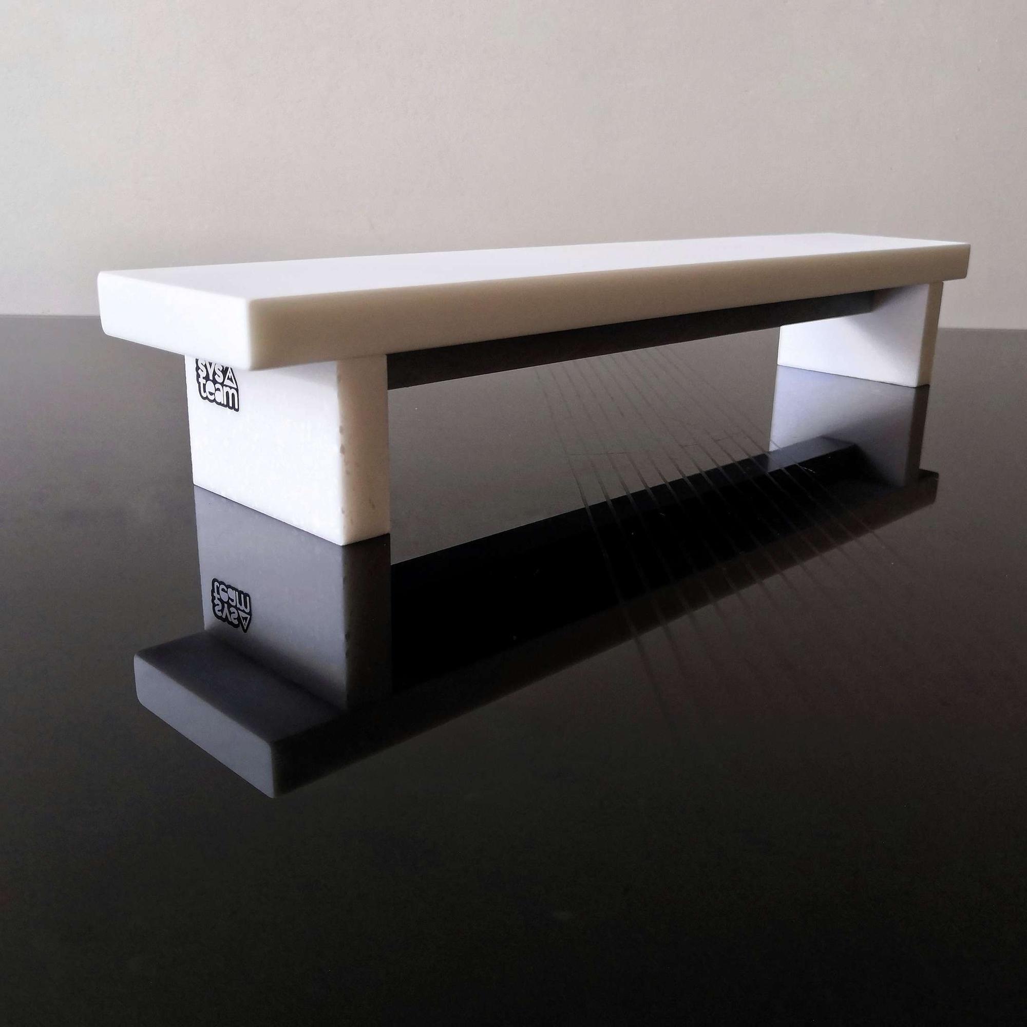 Фигура фингерборд Systeam FB - Granite Bench белая