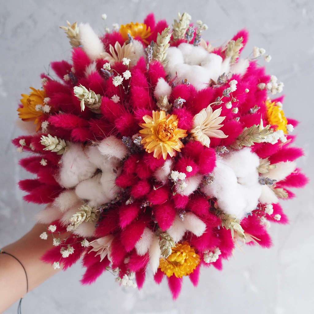 букет из лагуруса и сухоцветов купить в Москве lafleurdecor.ru