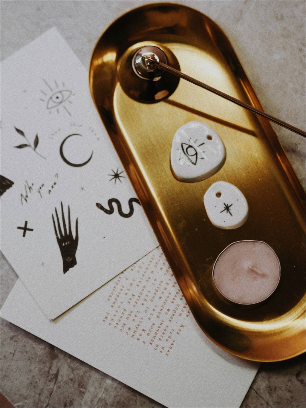 Золотой поднос