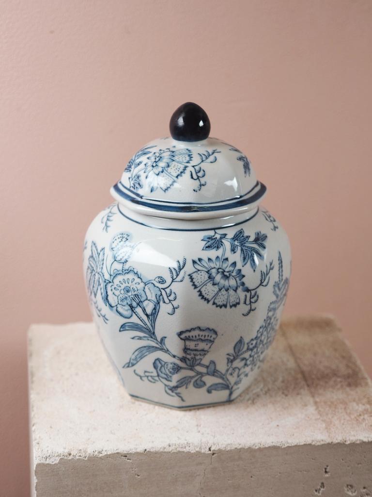 Ваза шинуазри